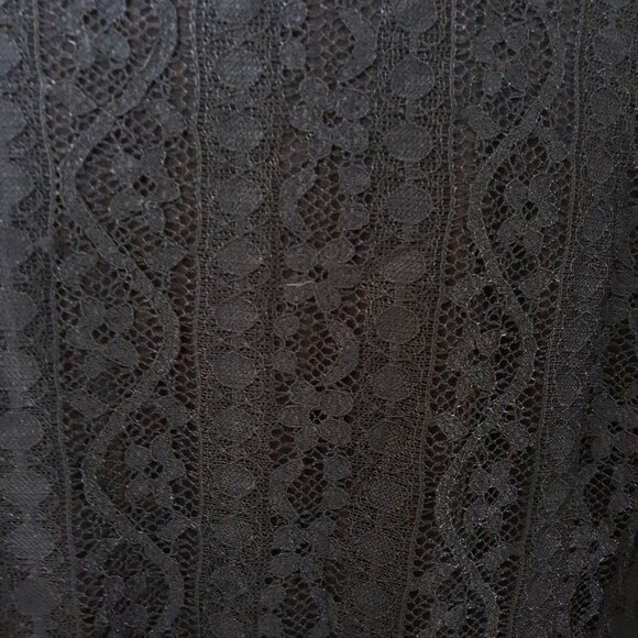 Chico's Black Lace Blouse Dressy Whimsygoth Long Sheer Lace Sleeves  Size Large - Picture 8 of 10